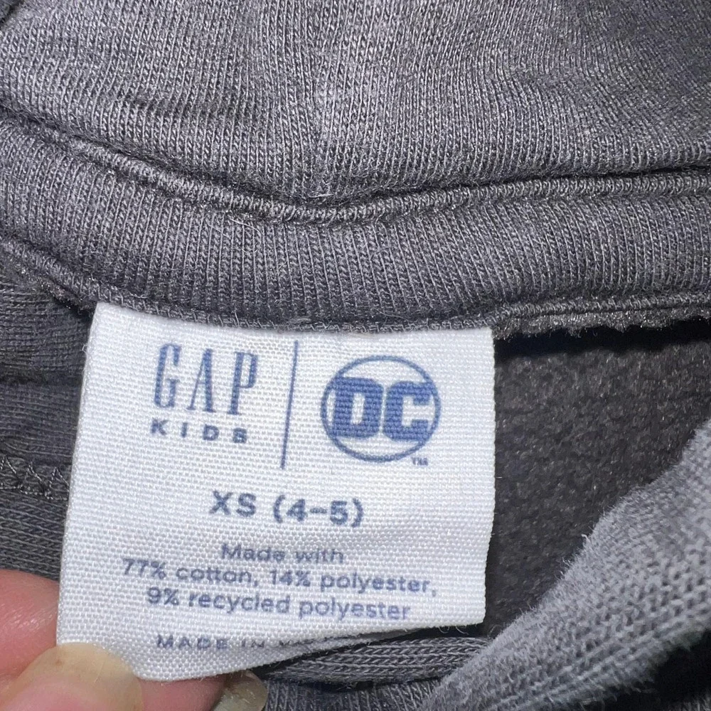 Gap Kids DC Comics Batman Hoodie Youth Sz XS (4-5) Black Embroider Logo Pullover